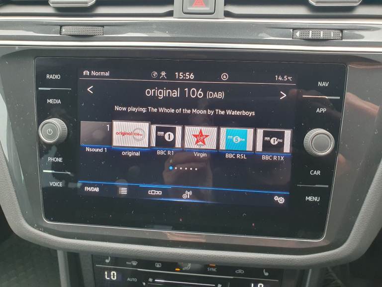 2022 (71) Volkswagen Active 1.5 Tsi - Full Service History - 1 Owner