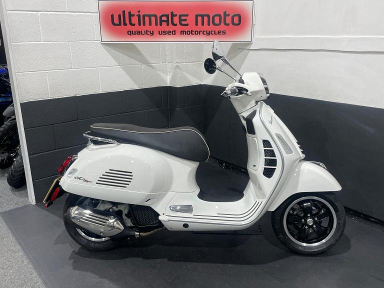2022 (71) Piaggio Vespa GTS 125 RIDE AT 17 ON CBT!!!