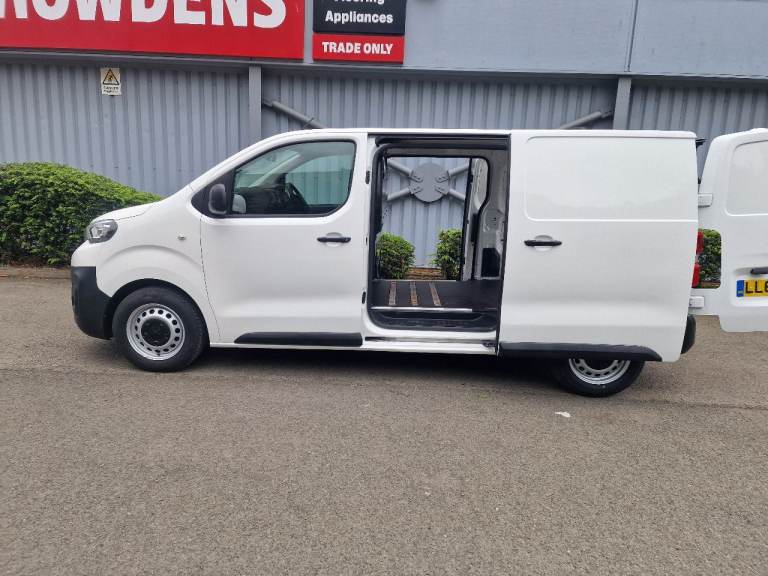 Peugeot Expert 2.0 hdi L2H1,28k,new mot