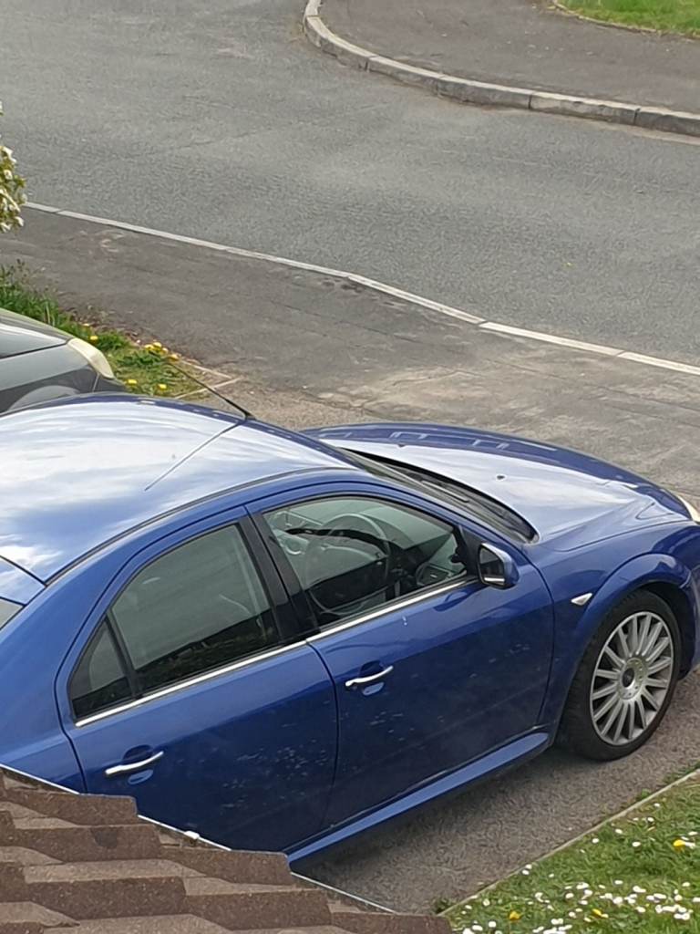 Ford, MONDEO, Hatchback, 2006, Manual, 2198 (cc), 5 doors