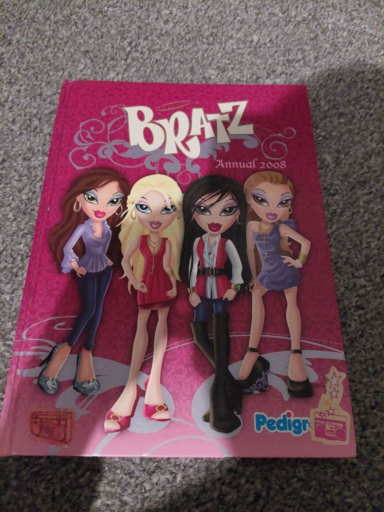Bratz 2008 annual book