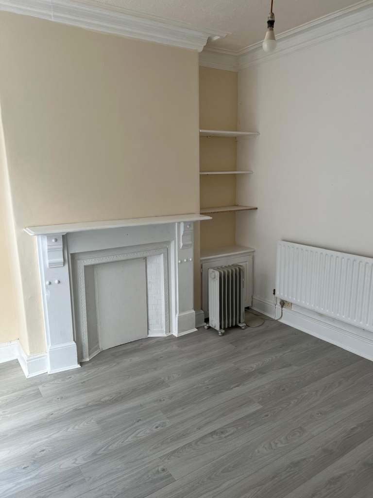 Advertisement for 30 Trafford Avenue, Harehills, Leeds LS9 6BH