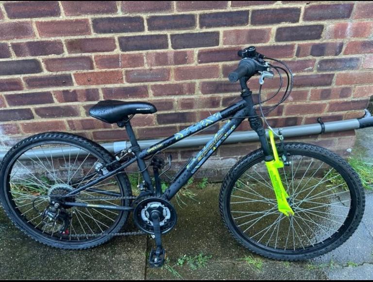  (SOLD!). Mountain Bike.  (SOLD!)
