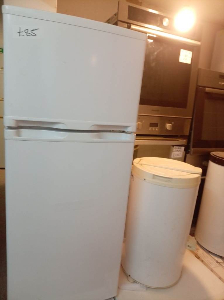 Undercounter fridge freezer all working perfectly mint condition £85