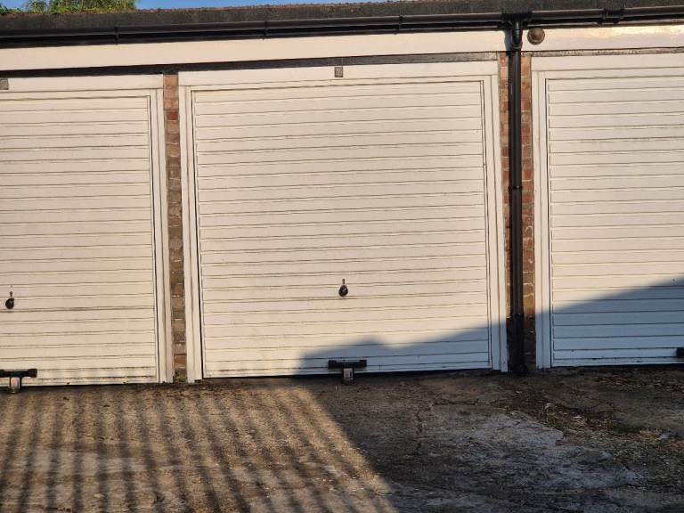 Lock-Up Garage to rent in Greenford (Storage Only - No Power or Water)