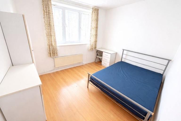 🍀2 Fantastic Rooms Available – Bethnal Green / Whitechapel, East London✨