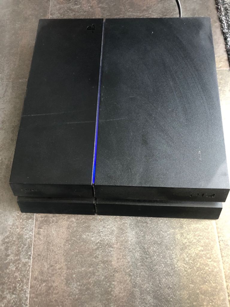 Sony PlayStation 4 500GB CUH 1216A - PS4  - Console ONLY - Working