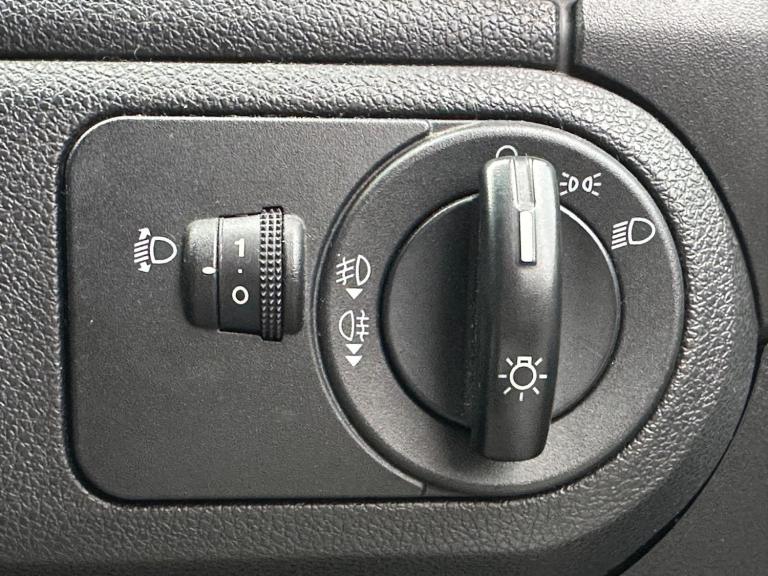 2004 Ford Fusion 1.6 + 5dr Auto HATCHBACK Petrol Automatic