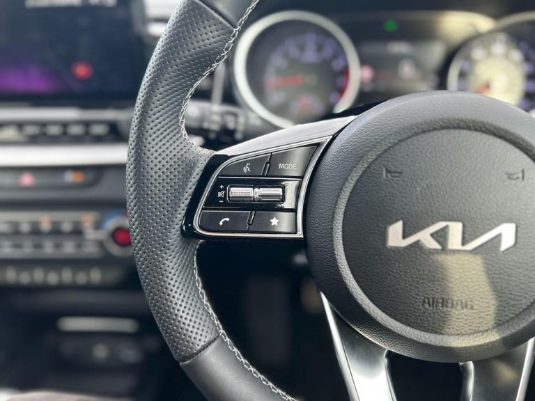 2025 Kia Ceed 1.5T GDi ISG 138 GT-Line 5dr HATCHBACK PETROL Manual