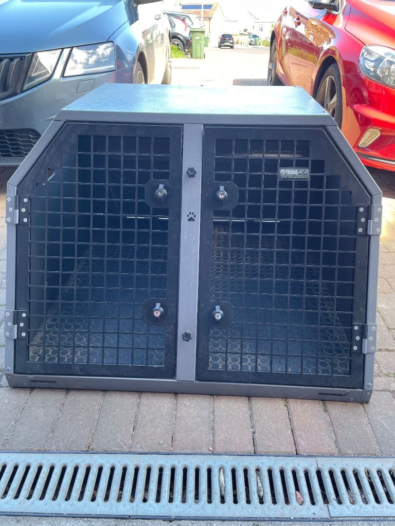TransK9 Double Dog Cage – Model B3E (C3 Equivalent) – Great Condition