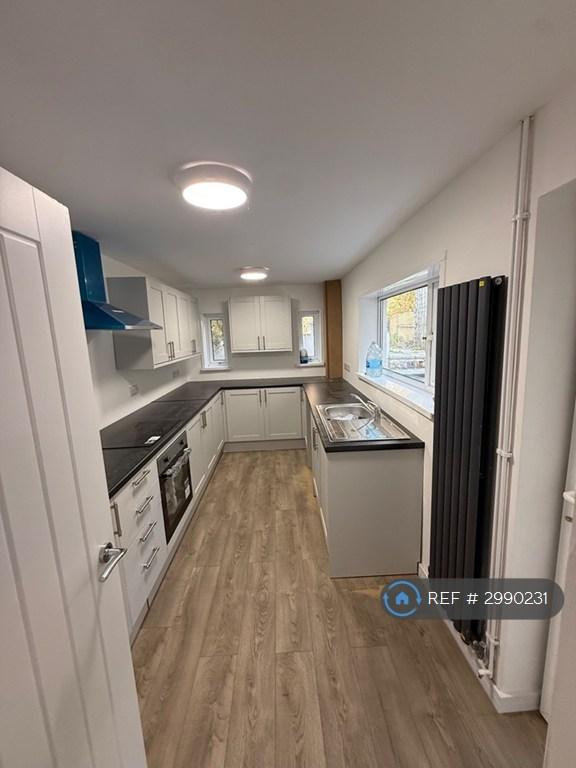 3 bedroom house in Hill St, Swansea, SA1 (3 bed) (#2990231)
