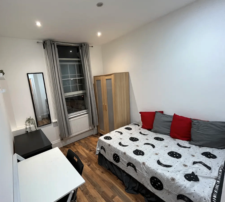Double Room Clapham South £953/pm - Bills Inc | Cavendish Parade | Zone 2!