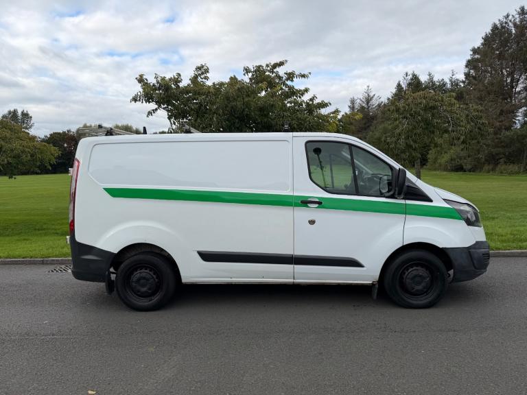 2015 Ford Transit Custom 2.2 TDCi 100ps Low Roof Van PANEL VAN Diesel Manual