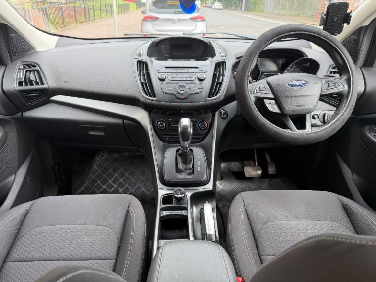 Ford, KUGA, Hatchback, 2017, Semi-Auto, 1997 (cc), 5 doors