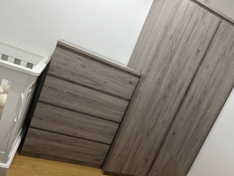 Grey Oak Julian Bowen Jupiter Wardrobe and Chest of Drawers Set