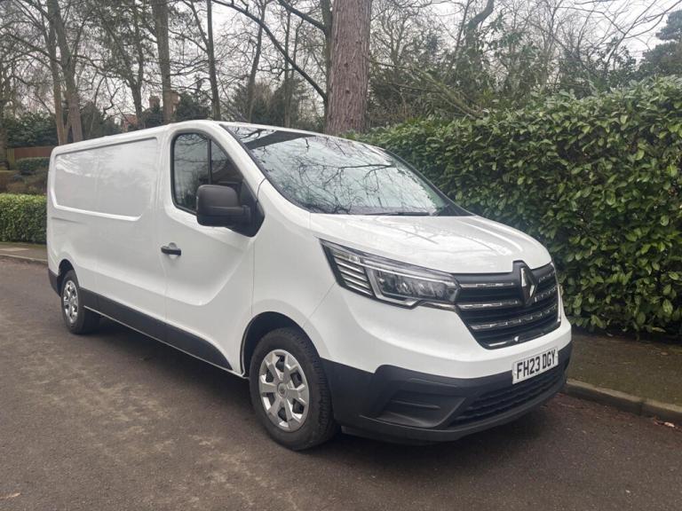 2023 Renault Trafic 2.0 dCi Blue LL30 Advance L2 H1 Euro 6 (s/s) 5dr Panel Van Diesel Manual