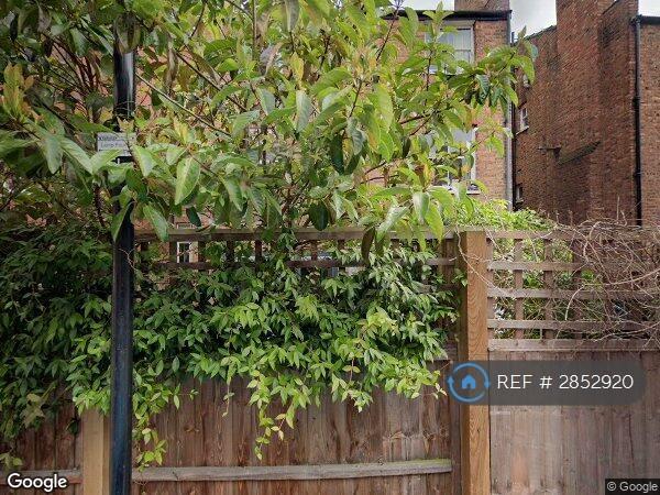 1 bedroom in London, London, N8 (#2852920)