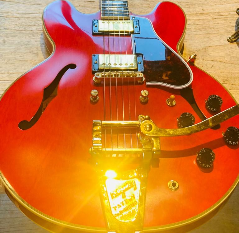 Epiphone 1959 ES-355 - Inspired by Gibson Custom Shop Red - Noel Gallagher Upgrades Electric Guitar