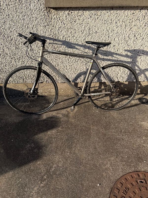 C boardman racing bike