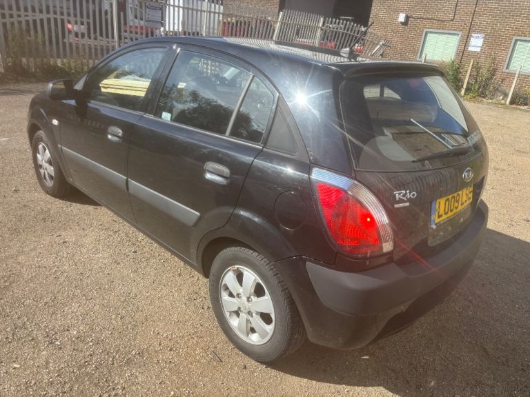 Kia, RIO, Hatchback, 2009, Manual, 1399 (cc), 5 doors
