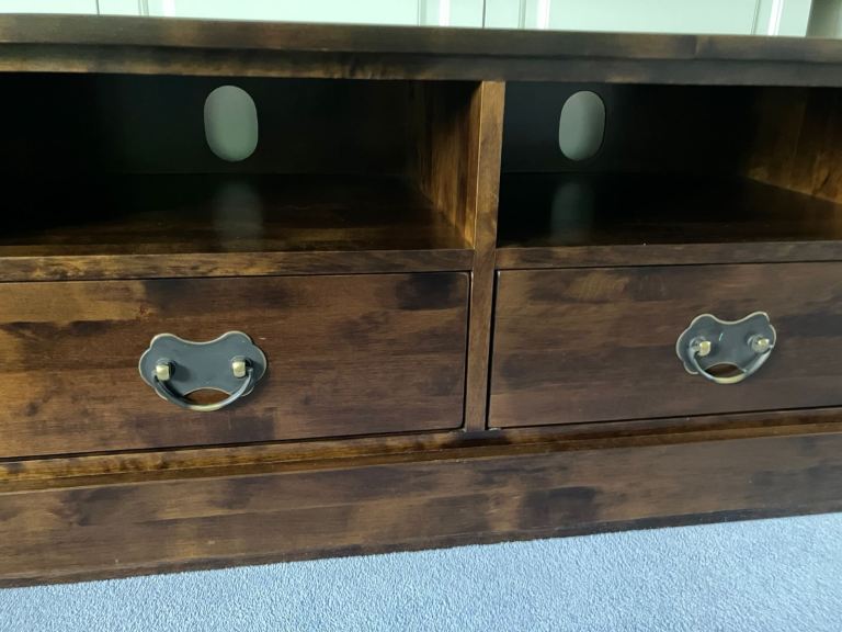 Laura Ashley TV Unit