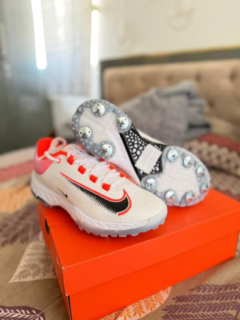 Nike domain 3