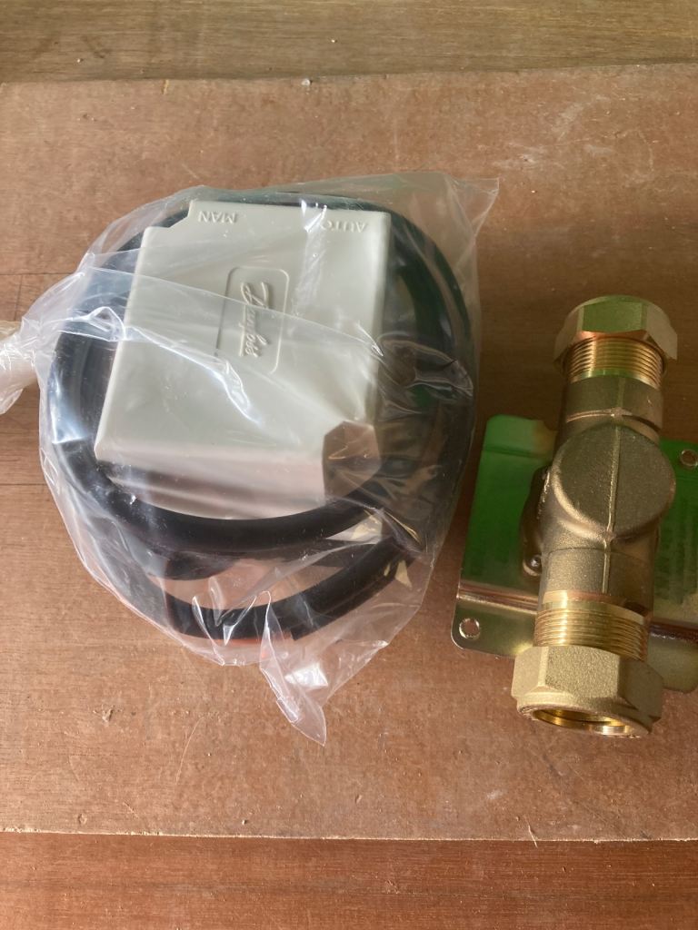 Danfoss motorised head and valve 