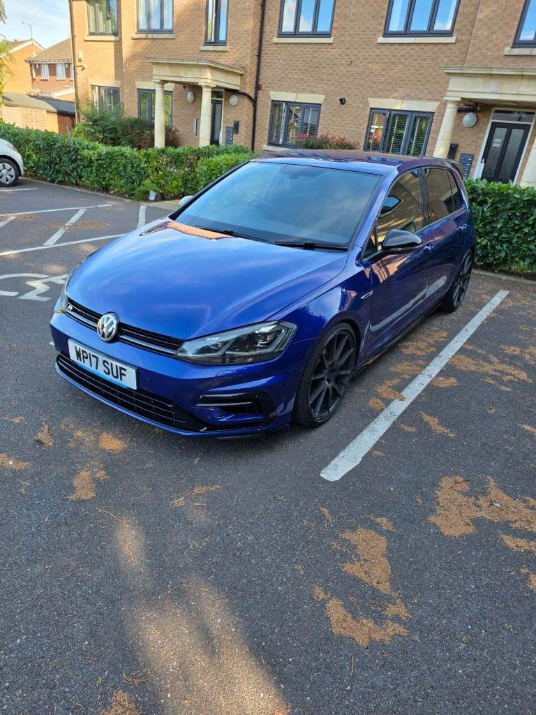 Volkswagen, GOLF, Hatchback, 2017, Semi-Auto, 1984 (cc), 5 doors