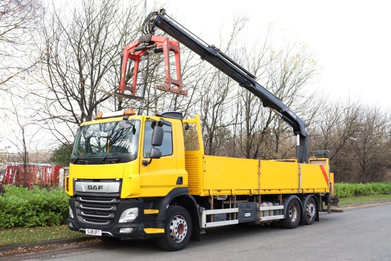 DAF CF 330 6X2 HIAB XS 188 CRANE DROPSIDE (2018)
