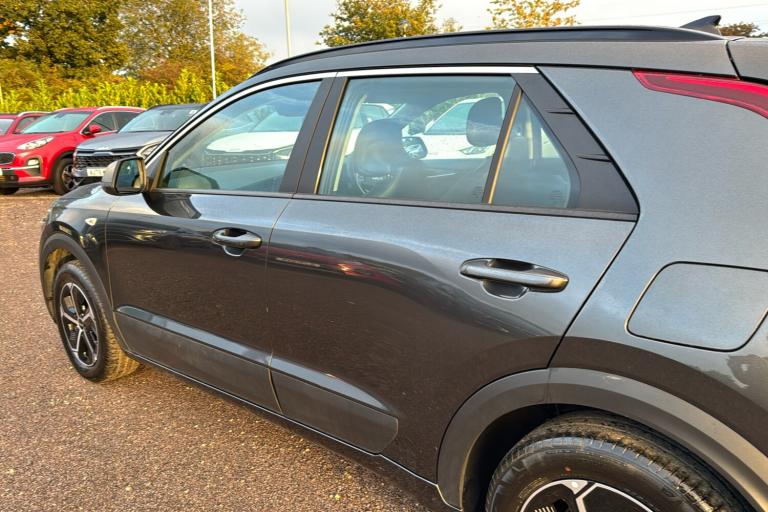  Kia Niro Hybrid 1.6h Gdi 2 Suv 5dr Petrol Hybrid Dct Euro 6 s/s 127 Bhp