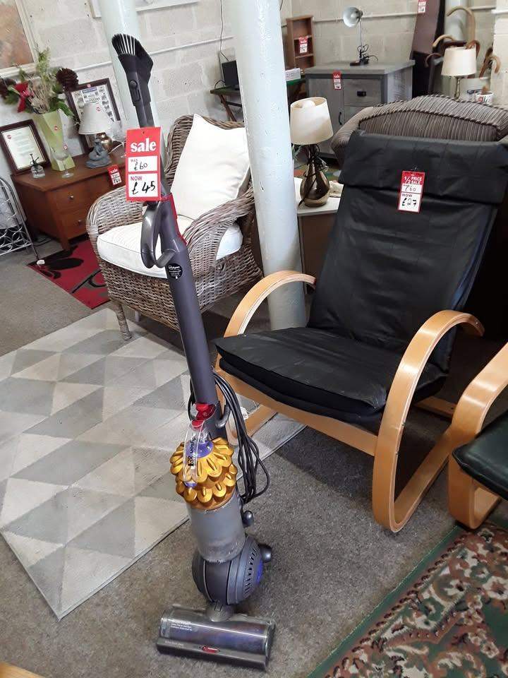 Slim Dyson DC50 rollerball vacuum cleaner Low Cost Moves 2nd Hand Furniture STALYBRIDGE SK15 3DN