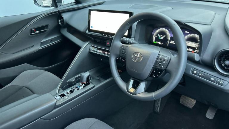 2024 Toyota C-HR 1.8 VVT-h Design SUV 5dr Petrol Hybrid CVT Euro 6 (s/s) (140 ps) HATCHBACK Petro...