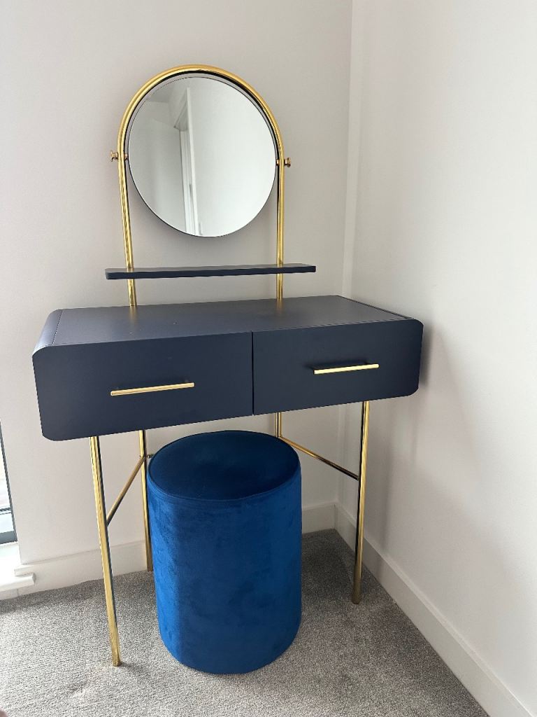 • Habitat Wilderness Dressing Table + Mirror + Stool – 139 × 80 × 39.8 cm — £150
