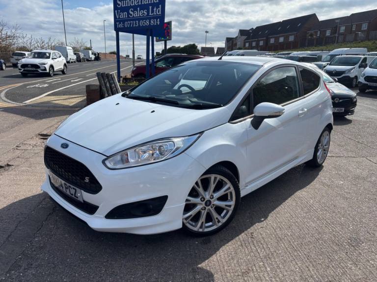 2014 Ford Fiesta 1.0 EcoBoost 125 Zetec S 3dr HATCHBACK PETROL Manual