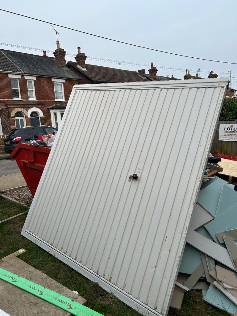 Standard Garage Door 