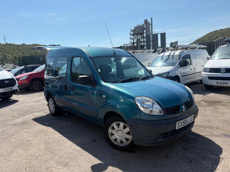2009 Renault Kangoo 1.6 - Disability - automatic  MPV Petrol Automatic