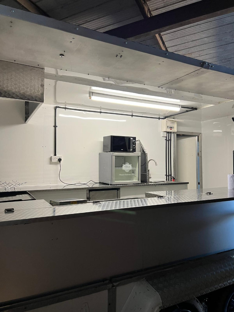 Catering trailer burger van mobile kitchen food truck equipment 