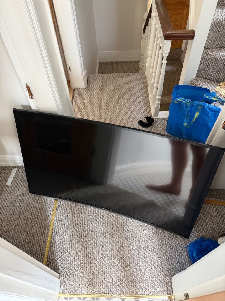Samsung curved tv 55inch 