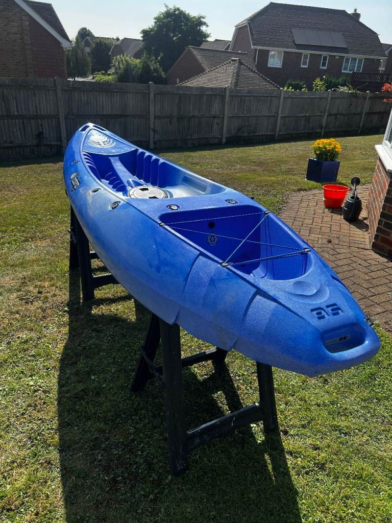 Blue Kayak – Good Condition, Ready for Water