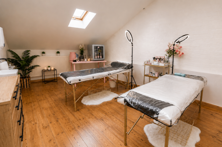 Beauty Room | Consultation Space | Creative Studio to Rent in Wimbledon, London SW19
