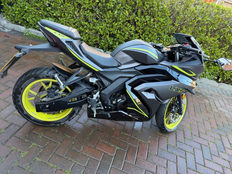 Lexmoto, LXS, 2024, 124 (cc)