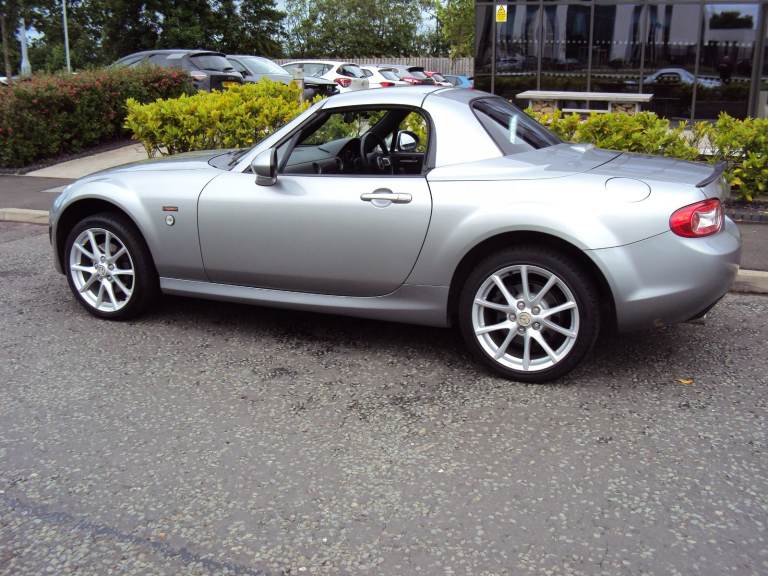 Mazda MX5 MIYAKO 2.0 coupe/convertible electric roof Service records UK car with Low milage