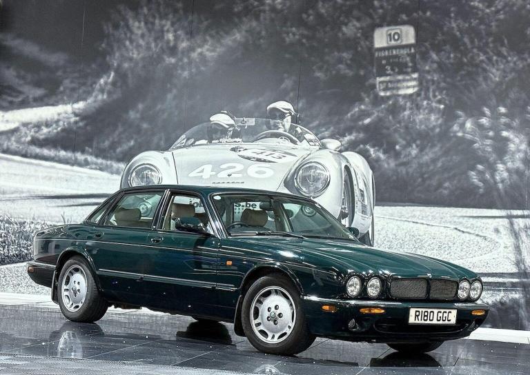 JAGUAR XJ 4.0 Sport 4dr 1997
