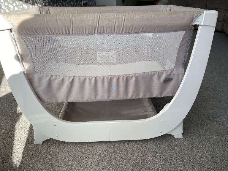 Shnuggle Air Bedside Crib