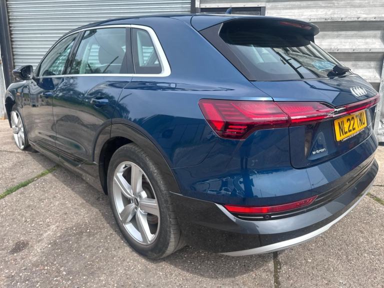 2022 22 REG AUDI E-TRON 55 TECHNIK QUATTRO AUTO 95KWH DAMAGED REPAIRABLE SALVAGE
