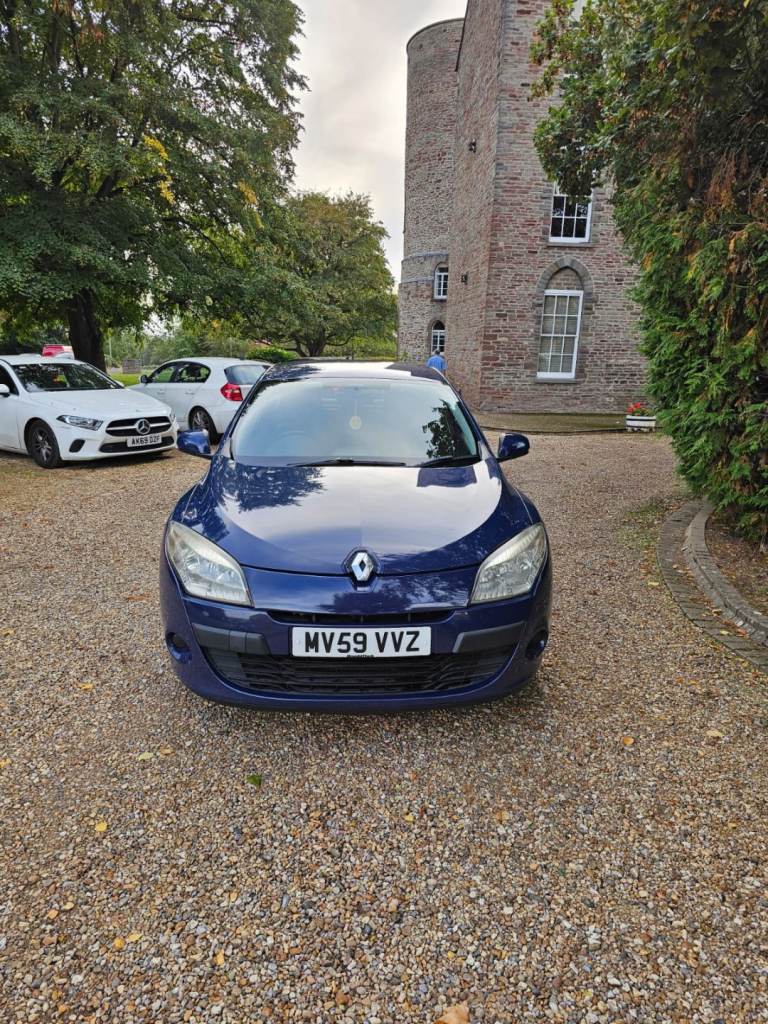 Renault, MEGANE, Hatchback, 2009, Manual, 1461 (cc), 5 doors
