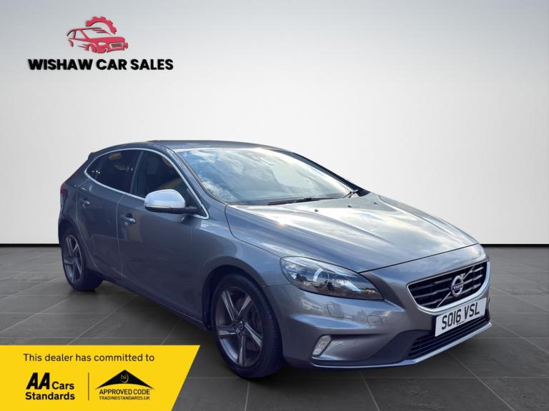 VOLVO V40 2.0 R-Design Lux Nav D3 2016