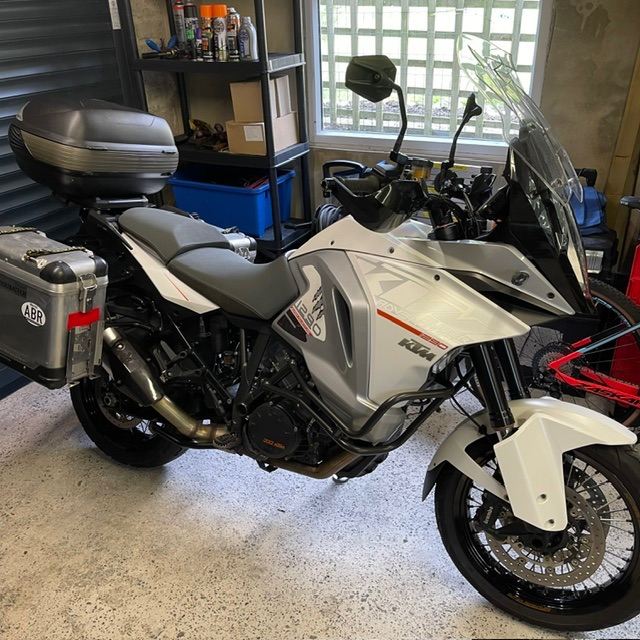 KTM, ADVENTURE, 2016, 1301 (cc)