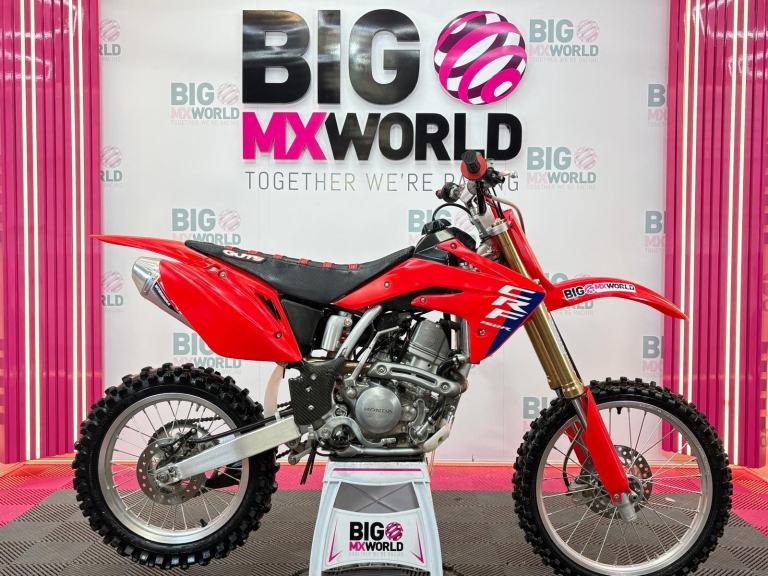 Honda CRF 150 2025 - Only 15 Hrs - Full Yoshimura, ProCarbon FrameGuards & Gutz