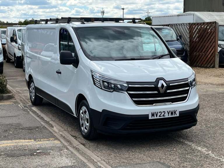 2022 Renault Trafic LL30 Blue dCi 130 Business+ Van PANEL VAN DIESEL Manual